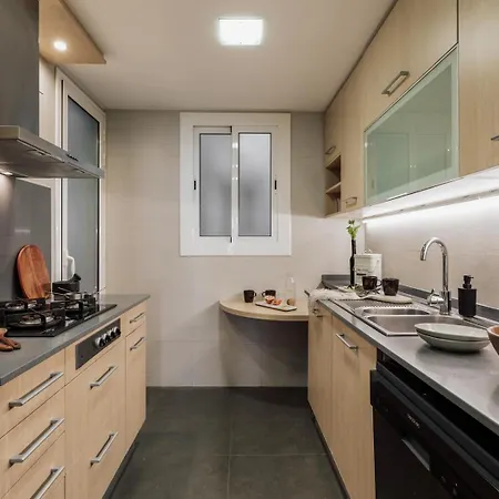 Gumus - 3 Bedrooms And Office In Les Tres Torres Apartamento